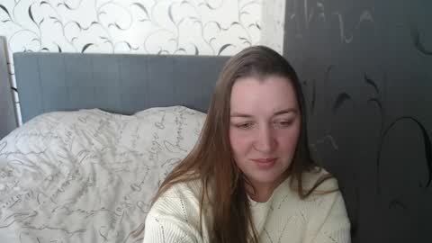 Snapshot of taxxxu chatting on 05-31-26, 02:13 Diana online show from 05-31-26, 02:13