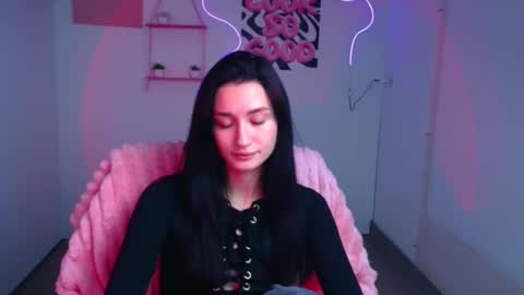 Snapshot of tayavibe chatting on 11-11-25, 06:35 Taya online show from 11-11-25, 06:35