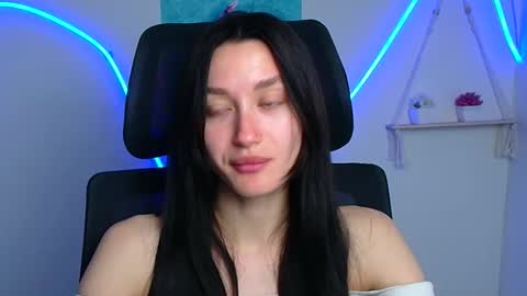 Snapshot of tayavibe chatting on 04-29-26, 06:39 Taya online show from 04-29-26, 06:39