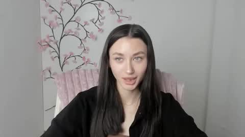 Snapshot of tayavibe chatting on 05-19-26, 06:09 Taya online show from 05-19-26, 06:09