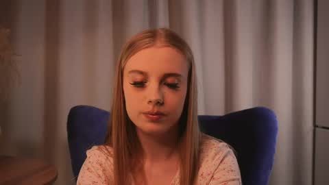 Taya online show from 04-11-26, 04:11