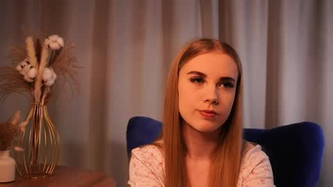 Taya online show from 04-12-26, 04:12