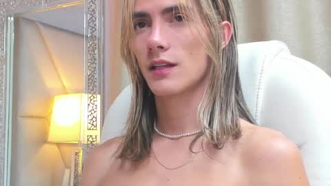 tayler_swift1 online show from 03-06-25, 01:05