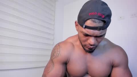 Snapshot of tayler_waka chatting on 12-07-24, 11:34 Tyler online show from 12-07-24, 11:34