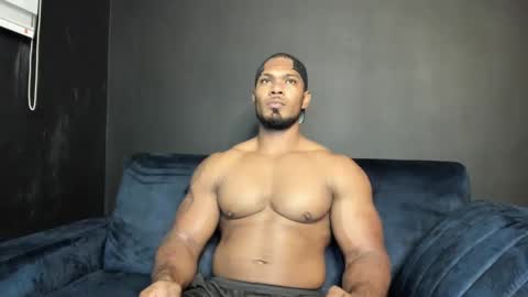 Snapshot of tayler_waka chatting on 02-19-25, 11:57 Tyler online show from 02-19-25, 11:57