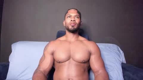 Snapshot of tayler_waka chatting on 10-24-25, 09:55 Tyler online show from 10-24-25, 09:55