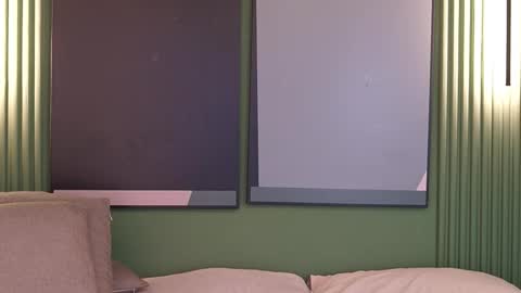 Teylor  Kim online show from 09-25-25, 05:05