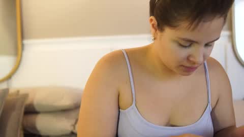 Teylor  Kim online show from 10-07-25, 06:49