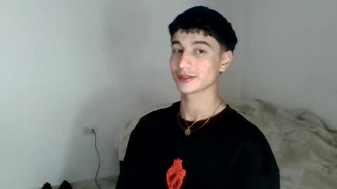 Snapshot of taylor1520 chatting on 11-12-25, 12:22 taylor1520 online show from 11-12-25, 12:22