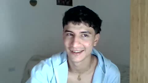 Snapshot of taylor1520 chatting on 11-12-25, 03:23 taylor1520 online show from 11-12-25, 03:23