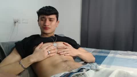 Snapshot of taylor_024 chatting on 06-21-26, 04:26 independent model online show from 06-21-26, 04:26