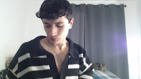 Snapshot of taylor_024 chatting on 07-16-26, 02:23 independent model online show from 07-16-26, 02:23