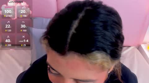 taylor_cupper_ online show from 10-24-25, 09:33