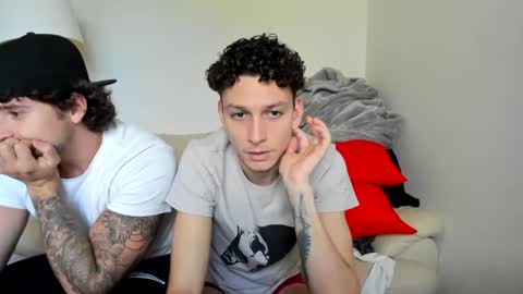 taylorcamz online show from 02-12-25, 10:37