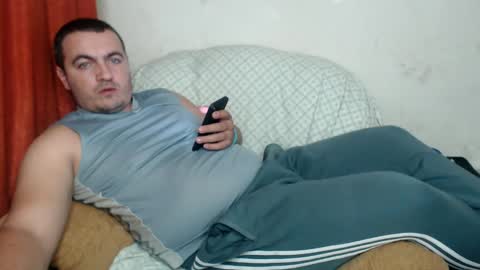 Snapshot of taylorhot33 chatting on 12-03-24, 08:38 TAYLOR the MASTER online show from 12-03-24, 08:38