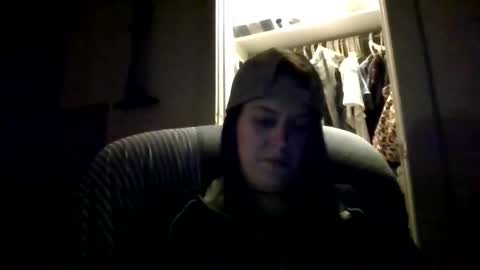 Taylor Riot online show from 10-12-25, 03:27