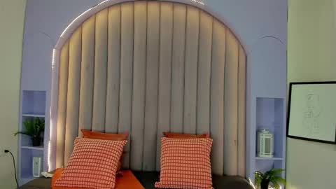 TAYLOR  online show from 09-13-25, 11:32