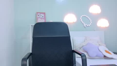 TAYLOR  online show from 10-29-25, 11:45