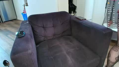 Taylor Tait online show from 02-09-26, 08:13