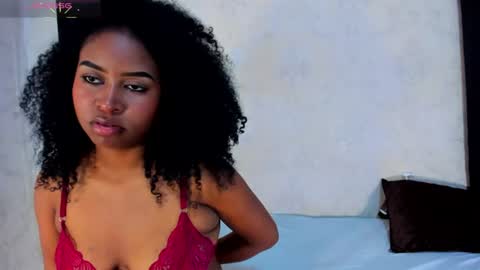 Snapshot of tayra_castle chatting on 06-20-26, 09:17 Tayra online show from 06-20-26, 09:17