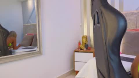 Snapshot of tayra_pradit chatting on 02-26-26, 08:52 tayra online show from 02-26-26, 08:52