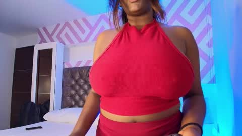 Snapshot of tayrasiny chatting on 03-18-26, 05:10 Tayra horny for you online show from 03-18-26, 05:10
