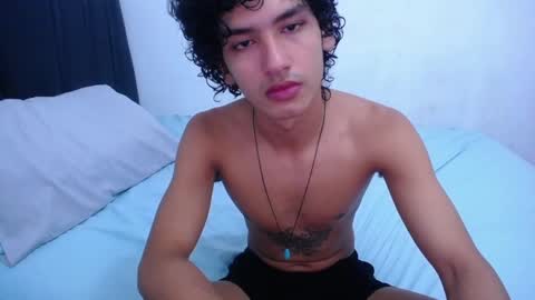 Tayron online show from 01-21-25, 01:08