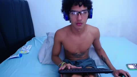 Tayron online show from 02-09-25, 06:16