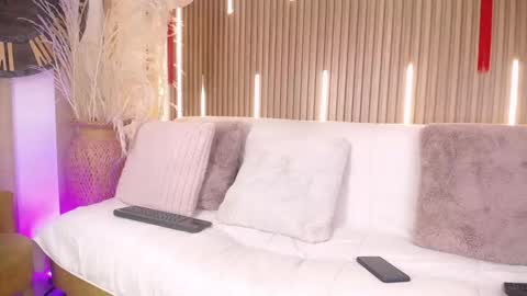 Sofia online show from 03-05-26, 09:11