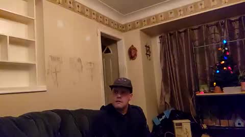 AsskAnthony online show from 01-01-25, 10:32