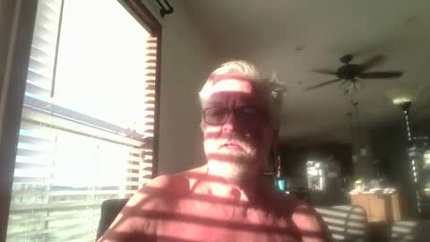 Snapshot of tc5350ranch chatting on 05-31-26, 01:47 ybnorml online show from 05-31-26, 01:47
