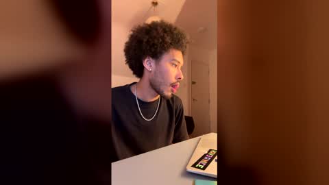 Snapshot of tdr1998 chatting on 02-17-26, 02:57 tdr1998 online show from 02-17-26, 02:57