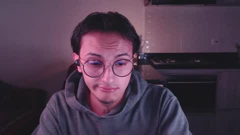 Teo independent model online show from 02-20-25, 04:18