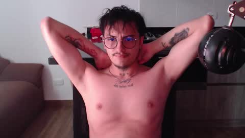 Teo independent model online show from 01-06-26, 06:11