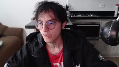 Snapshot of te0__0 chatting on 07-21-26, 05:15 Teo independent model online show from 07-21-26, 05:15