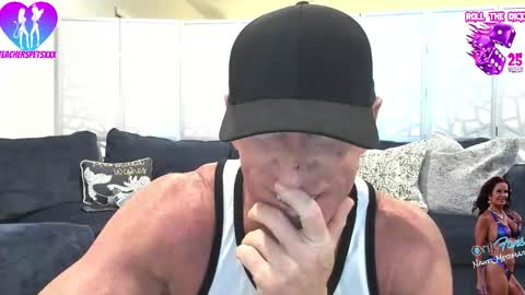 THE TEACHERS PETS online show from 12-19-25, 01:12