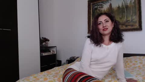 ALICIA--- online show from 01-08-25, 09:21