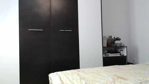 ALICIA--- online show from 02-24-25, 09:00