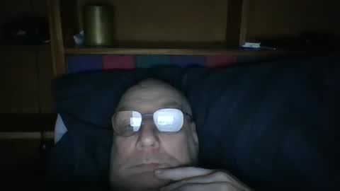 Mark online show from 04-11-26, 09:46