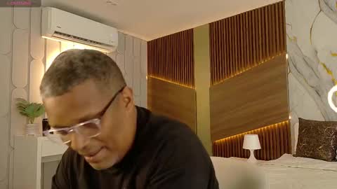 Snapshot of technicaltest chatting on 10-30-25, 03:35 technicaltest online show from 10-30-25, 03:35