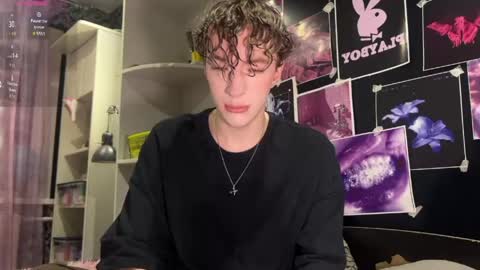 Snapshot of technoracer chatting on 03-29-26, 11:16 Alice online show from 03-29-26, 11:16