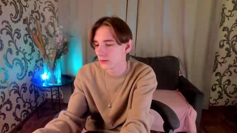 Snapshot of ted_lunn chatting on 11-11-25, 07:14 Ted online show from 11-11-25, 07:14