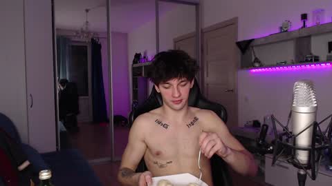 Snapshot of teddy_mode chatting on 12-07-24, 06:59 Teddy online show from 12-07-24, 06:59