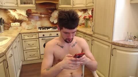 Snapshot of teddy_mode chatting on 03-10-25, 07:53 Teddy online show from 03-10-25, 07:53