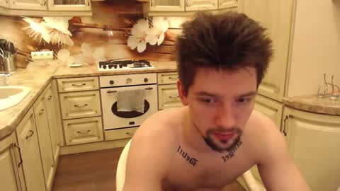 Snapshot of teddy_mode chatting on 03-10-25, 11:16 Teddy online show from 03-10-25, 11:16