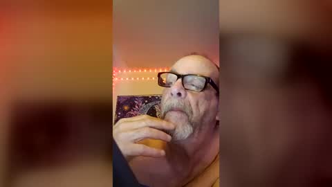 Snapshot of tedestep2 chatting on 06-12-26, 02:16 tedestep2 online show from 06-12-26, 02:16