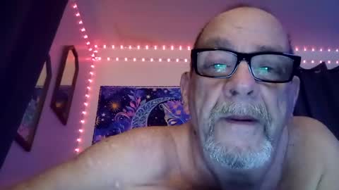 Snapshot of tedestep2 chatting on 06-15-26, 10:39 tedestep2 online show from 06-15-26, 10:39