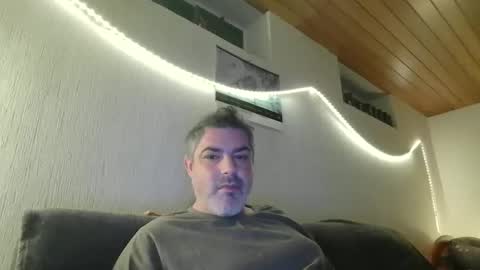 Peter online show from 01-17-25, 06:33