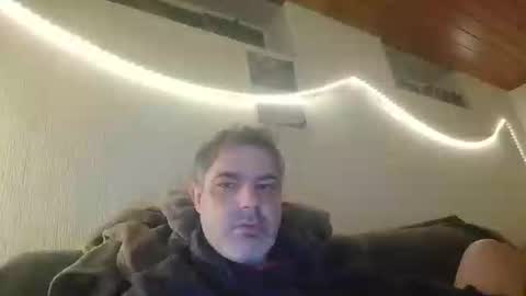 Peter online show from 09-09-25, 01:38