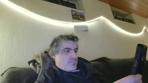 Snapshot of teeforyou chatting on 02-10-26, 01:21 Peter online show from 02-10-26, 01:21